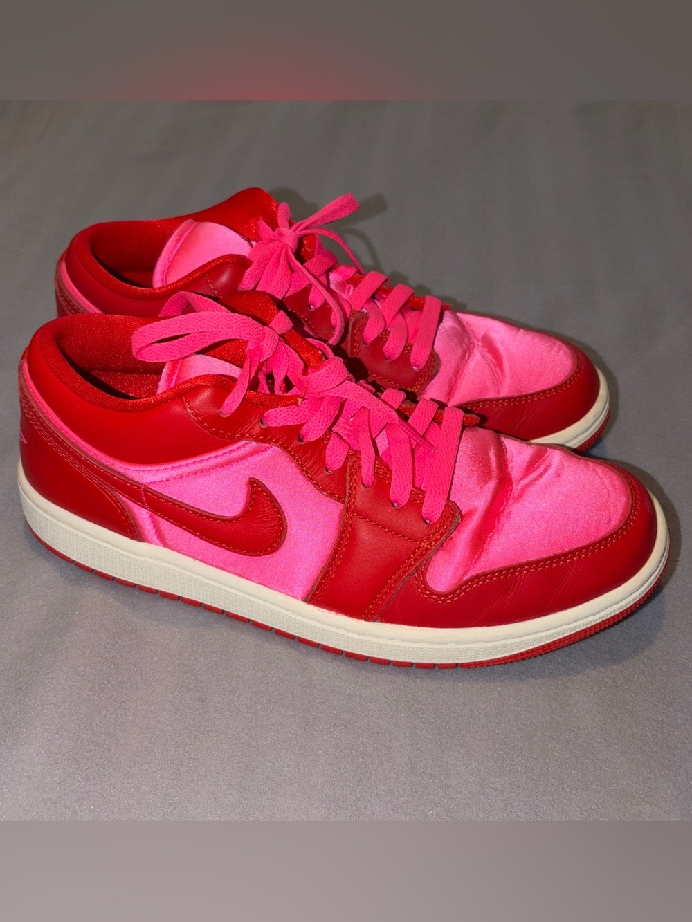 Nike Air Jordan 1 Low SE Women’s Sneakers in Pink Blast